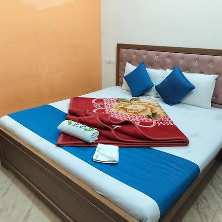 Chandīgarh Hotel Holiday Inn Paradise מראה חיצוני תמונה